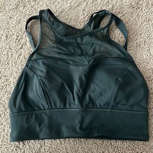 Lululemon high-neck mesh sports bra size 6